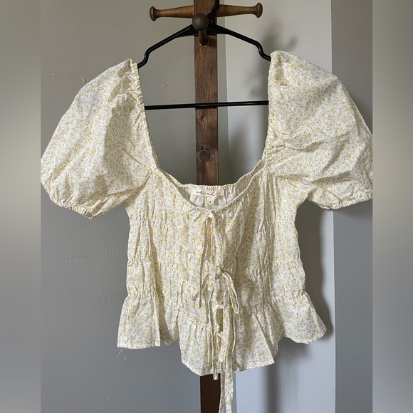 Yellow floral top - Picture 2 of 2